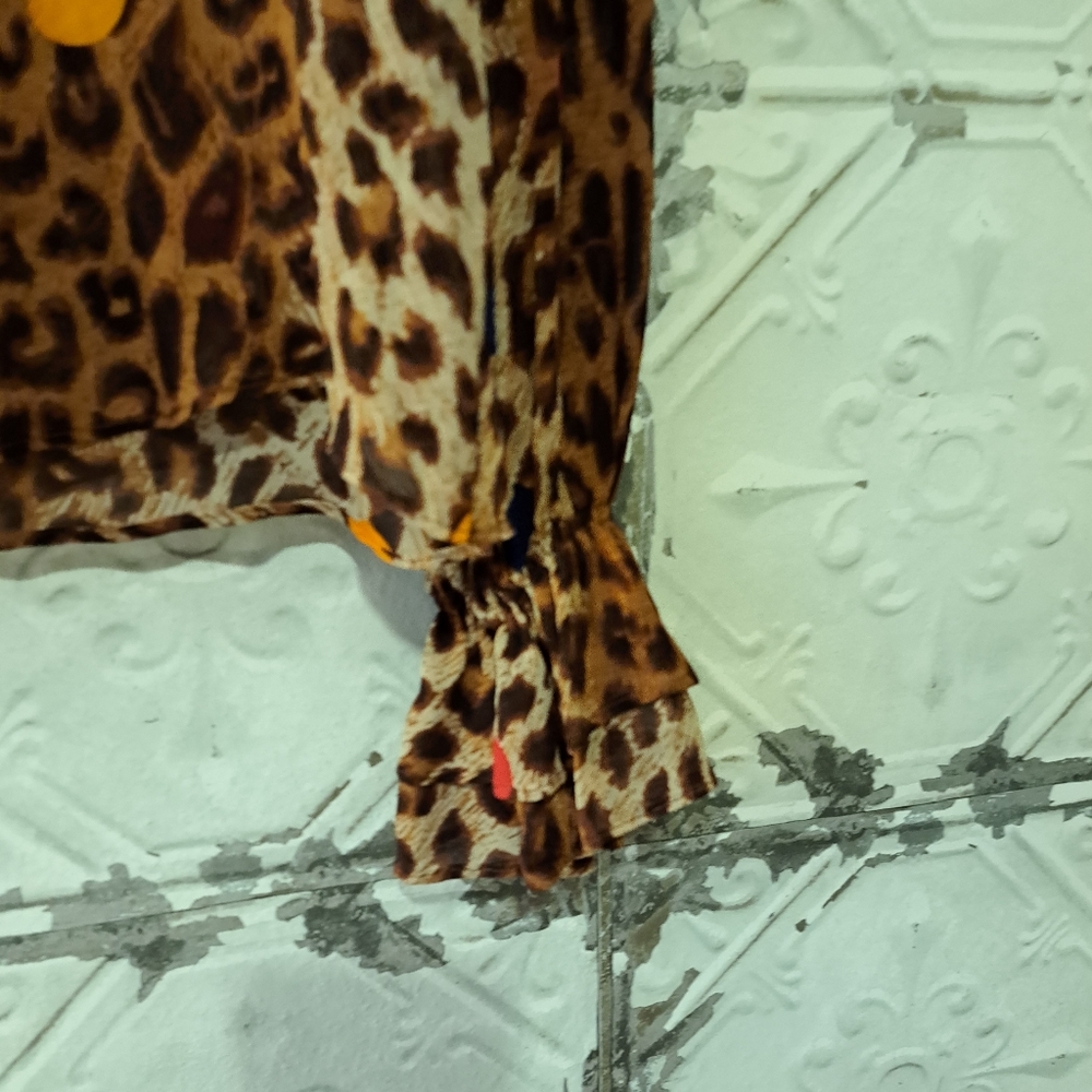 &other stores Paris Atelier Ruffled Sleeve Animal Print Top - Picture 6 of 10